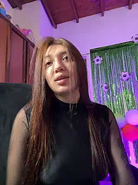 Snapshot of Mia__Gray chatting on June 24, 2026, 5:23 pm Mia Gray online show from June 24, 2026, 5:23 pm