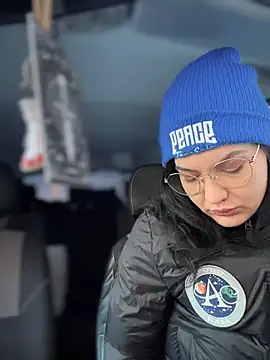 Snapshot of MeekyRich chatting on January 16, 2026, 3:10 am MeekyRich online show from January 16, 2026, 3:10 am