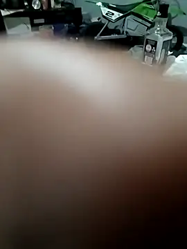 Snapshot of Tattyrob87 chatting on March 21, 2025, 5:21 am Tattyrob87 online show from March 21, 2025, 5:21 am