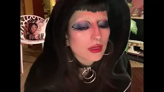 Snapshot of ELENA_UMBRA chatting on October 21, 2025, 7:31 am ELENA UMBRA online show from October 21, 2025, 7:31 am