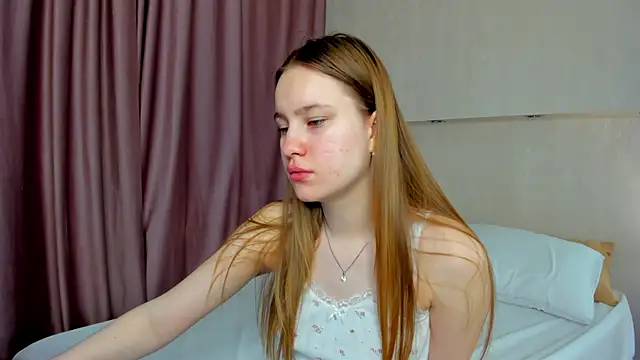 Candy Cansew online show from September 26, 2025, 12:03 am