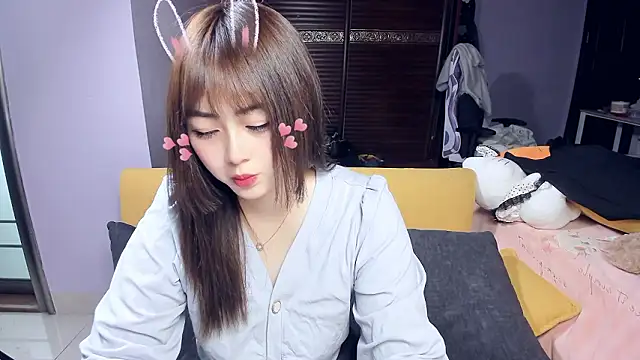 yuki3366 online show from February 18, 2026, 4:30 am