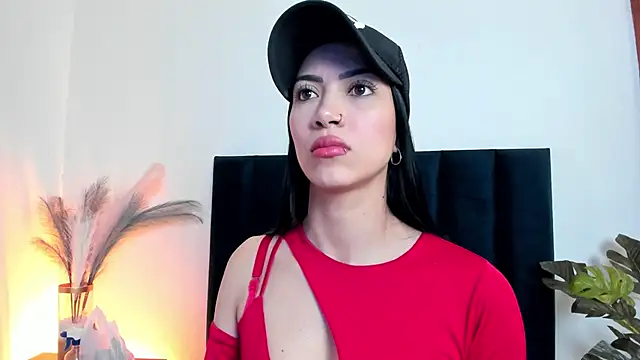 AbbieJoness  online show from October 16, 2025, 11:33 am