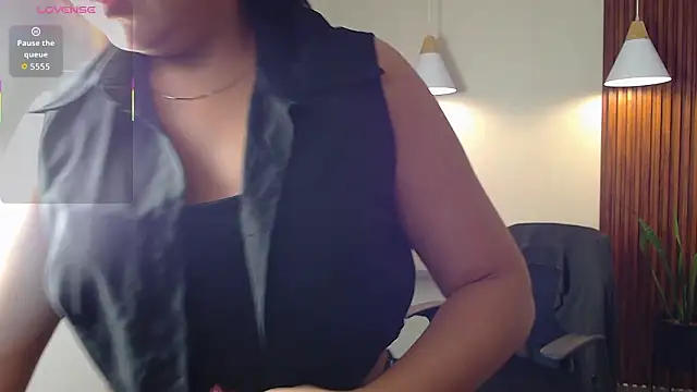  Victoria Collins online show from February 24, 2026, 12:03 pm