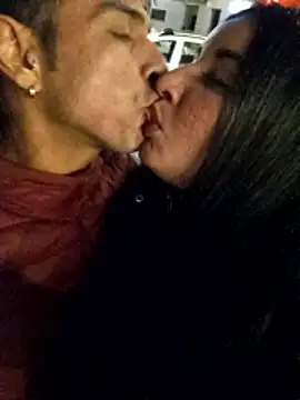 hotCOUPLEPETRA online show from January 11, 2026, 5:40 pm