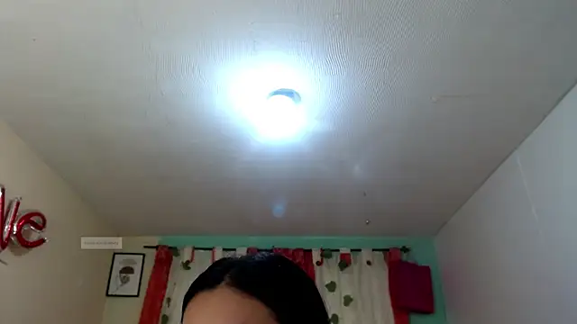 vale miel online show from September 22, 2025, 3:25 pm