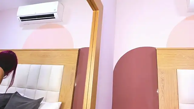 ZoeMorris online show from October 2, 2025, 11:39 am