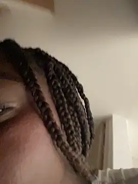 alissradiante1 online show from March 13, 2026, 1:23 am