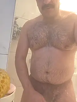 CloudyMuscleBeefy online show from March 1, 2026, 5:15 pm