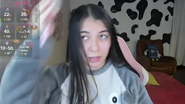 abbie jensen  online show from October 29, 2025, 5:10 am