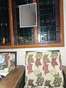 Snapshot of Isha_Sax chatting on September 13, 2025, 7:02 pm Isha Sax online show from September 13, 2025, 7:02 pm