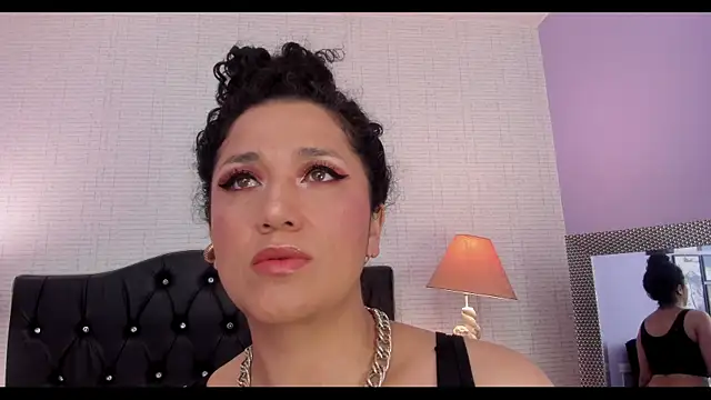 Snapshot of Dakota_Rainbow22 chatting on November 1, 2025, 5:48 pm Dakota Rainbow22 online show from November 1, 2025, 5:48 pm