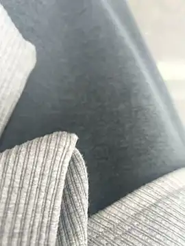 xiaoyuan01 online show from September 26, 2025, 1:53 am