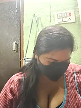 Liyaa 24 online show from March 3, 2026, 5:30 pm