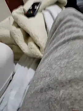 Snapshot of cbgcvdx chatting on March 28, 2026, 11:10 am cbgcvdx online show from March 28, 2026, 11:10 am