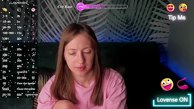 ChristyCrayme online show from June 27, 2026, 10:15 pm