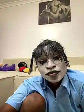 Snapshot of Lil-shawrie chatting on October 12, 2025, 10:31 pm Lil-shawrie online show from October 12, 2025, 10:31 pm