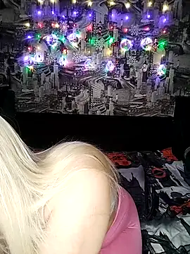 HoneyNelly online show from February 11, 2026, 11:54 pm