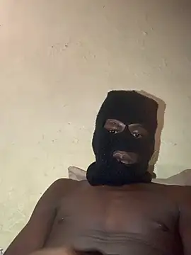 xgeee online show from April 12, 2026, 10:04 pm