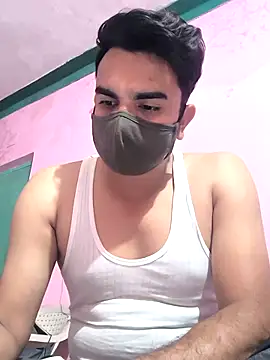 Snapshot of Riyansh_mehta chatting on February 18, 2026, 5:09 pm Riyansh mehta online show from February 18, 2026, 5:09 pm