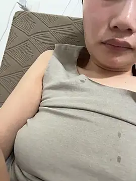 Snapshot of uulove521 chatting on October 29, 2025, 1:13 pm uulove521 online show from October 29, 2025, 1:13 pm