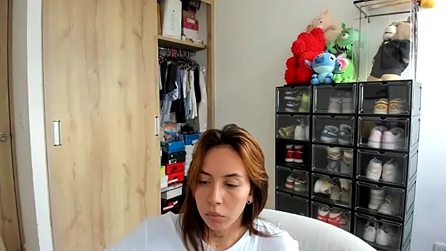 double trouble  online show from February 17, 2025, 5:32 pm