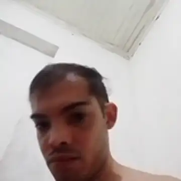 GuilhermeYuree online show from April 8, 2026, 4:23 am