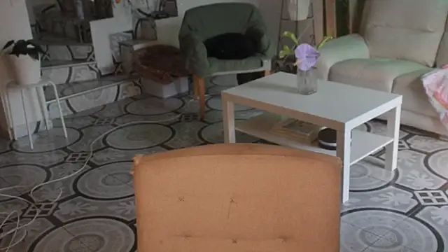 yourhiddenfolder online show from September 12, 2025, 10:32 pm