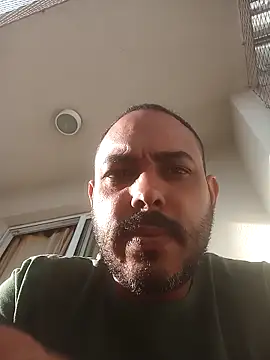 jfgustavo001 online show from March 13, 2026, 7:53 pm