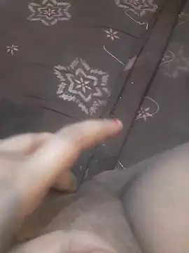 hotnaughty-bhavi online show from October 2, 2025, 5:03 am