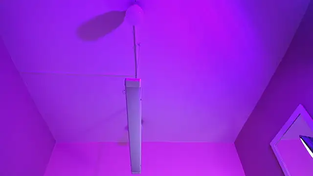 Snapshot of Miha_Cute chatting on February 8, 2026, 5:11 am Miha Cute online show from February 8, 2026, 5:11 am