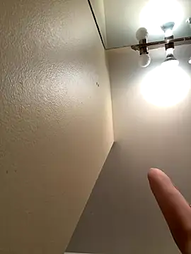 Snapshot of sweetsirenn chatting on October 12, 2025, 7:24 pm sweetsirenn online show from October 12, 2025, 7:24 pm