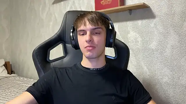 elliot scott online show from September 27, 2025, 2:11 pm