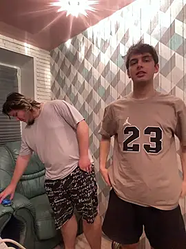 elliot scott online show from November 24, 2025, 7:02 pm