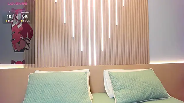 Camile cute online show from February 3, 2026, 6:35 pm