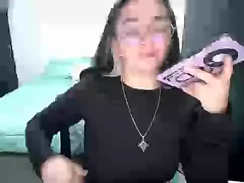 Snapshot of Came-II chatting on January 17, 2026, 2:38 am Came-II online show from January 17, 2026, 2:38 am