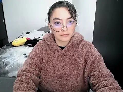 Snapshot of Came-II chatting on February 6, 2026, 1:36 pm Came-II online show from February 6, 2026, 1:36 pm