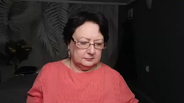 Snapshot of Margo_Moll chatting on November 27, 2025, 5:20 am Margo Moll online show from November 27, 2025, 5:20 am