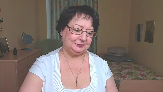 Snapshot of Margo_Moll chatting on January 9, 2026, 9:12 am Margo Moll online show from January 9, 2026, 9:12 am