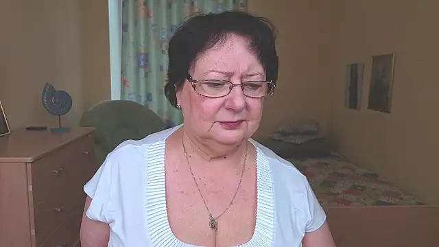 Snapshot of Margo_Moll chatting on January 11, 2026, 10:31 am Margo Moll online show from January 11, 2026, 10:31 am