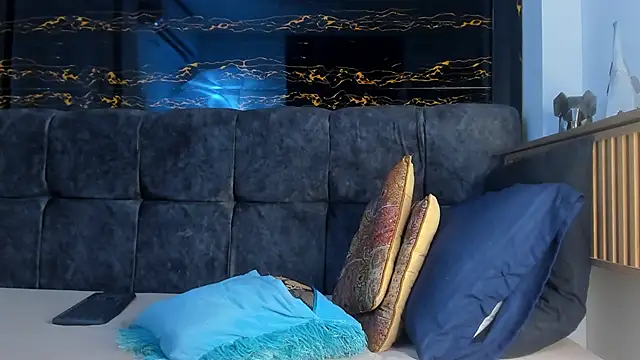 Snapshot of Diamond_twink chatting on October 4, 2025, 4:10 am Diamond twink online show from October 4, 2025, 4:10 am