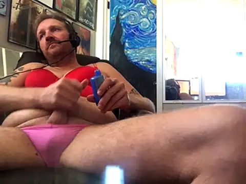 Snapshot of lilthicky352 chatting on October 30, 2025, 3:35 pm lilthicky352 online show from October 30, 2025, 3:35 pm