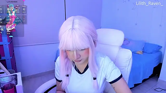 Snapshot of Lilith_Raven_ chatting on November 4, 2025, 3:27 am Lilith Raven online show from November 4, 2025, 3:27 am