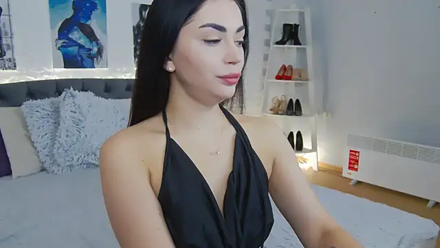 Snapshot of Agnessa chatting on February 1, 2026, 10:14 am Agnessa online show from February 1, 2026, 10:14 am