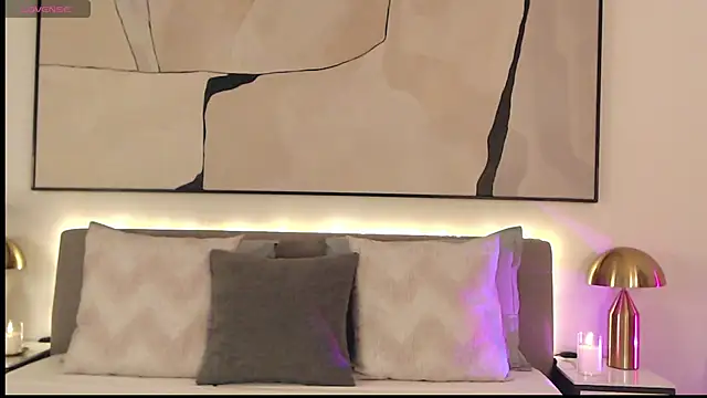 Snapshot of NicoleBrawn chatting on February 9, 2026, 10:41 am NicoleBrawn online show from February 9, 2026, 10:41 am