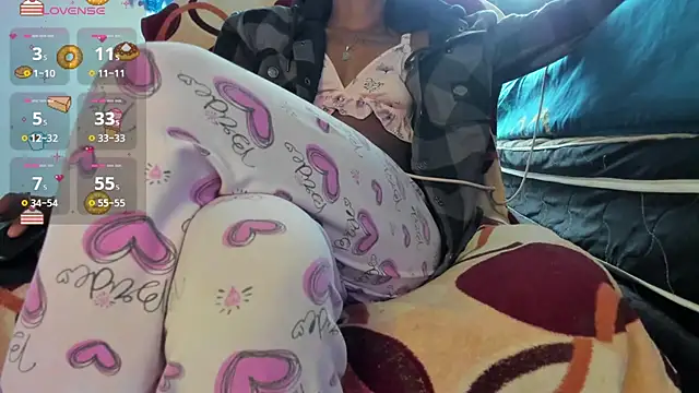 Snapshot of Goddess_Brenda chatting on October 1, 2025, 3:29 pm Goddess Brenda online show from October 1, 2025, 3:29 pm