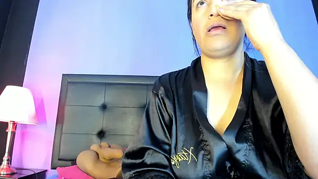 Snapshot of GreciaFox1 chatting on July 1, 2026, 2:40 pm GreciaFox1 online show from July 1, 2026, 2:40 pm