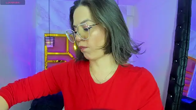 Luciifeer  online show from March 19, 2026, 7:07 pm