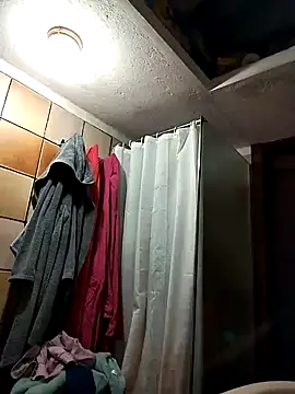 clarabell4 online show from February 12, 2026, 6:52 am