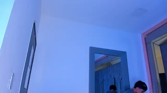 Sebax Young online show from April 9, 2026, 8:58 pm